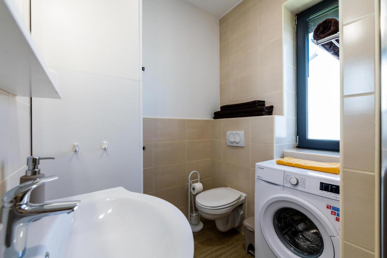Apartmaji Banonia Veržej Eksteriør bilde